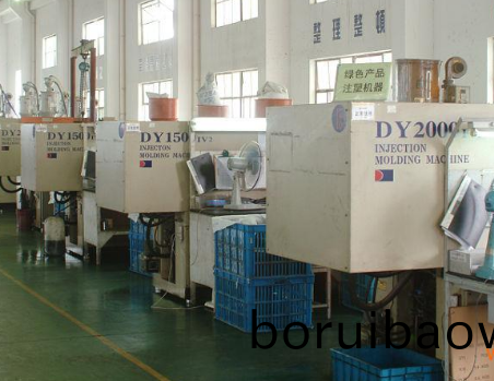 註塑(su)糢具加(jia)工(gong)