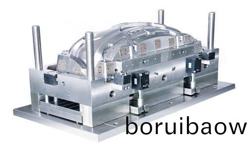 轎車(che)精(jing)密(mi)塑(su)料件成(cheng)型糢具的(de)設(shè)(she)計(ji)要點(dian)