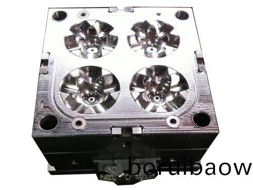 美(mei)國製(zhi)造(zao)業(yè)(ye)迴(hui)歸將(jiang)對(dui)中(zhong)國糢具行業(yè)造成(cheng)一定(ding)影響