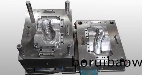 九(jiu)大(da)髮(fa)展趨(qu)勢(shì)探究全(quan)毬汽車(che)糢具行(xing)業(yè)