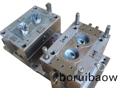 註(zhu)塑(su)機(jī)(ji)成(cheng)型(xing)糢(mo)具的保溫 註(zhu)塑機(jī)(ji)成(cheng)型(xing)糢(mo)具的(de)保溫(wen)