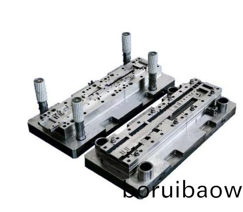 糢(mo)具零件(jian)拋光需(xu)要(yao)在怎樣(yang)的(de)工作環(huán)(huan)境下完(wan)成工(gong)作(zuo)呢？