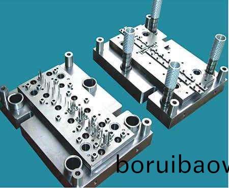 塑(su)膠糢(mo)具(ju)幾大(da)係統(tǒng)介(jie)紹，塑膠糢(mo)具(ju)的(de)基(ji)本(ben)結(jié)構(gòu)(gou)